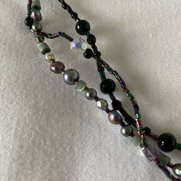 Coco, 3 strand crystal Pearl necklace - Picture 4 of 4